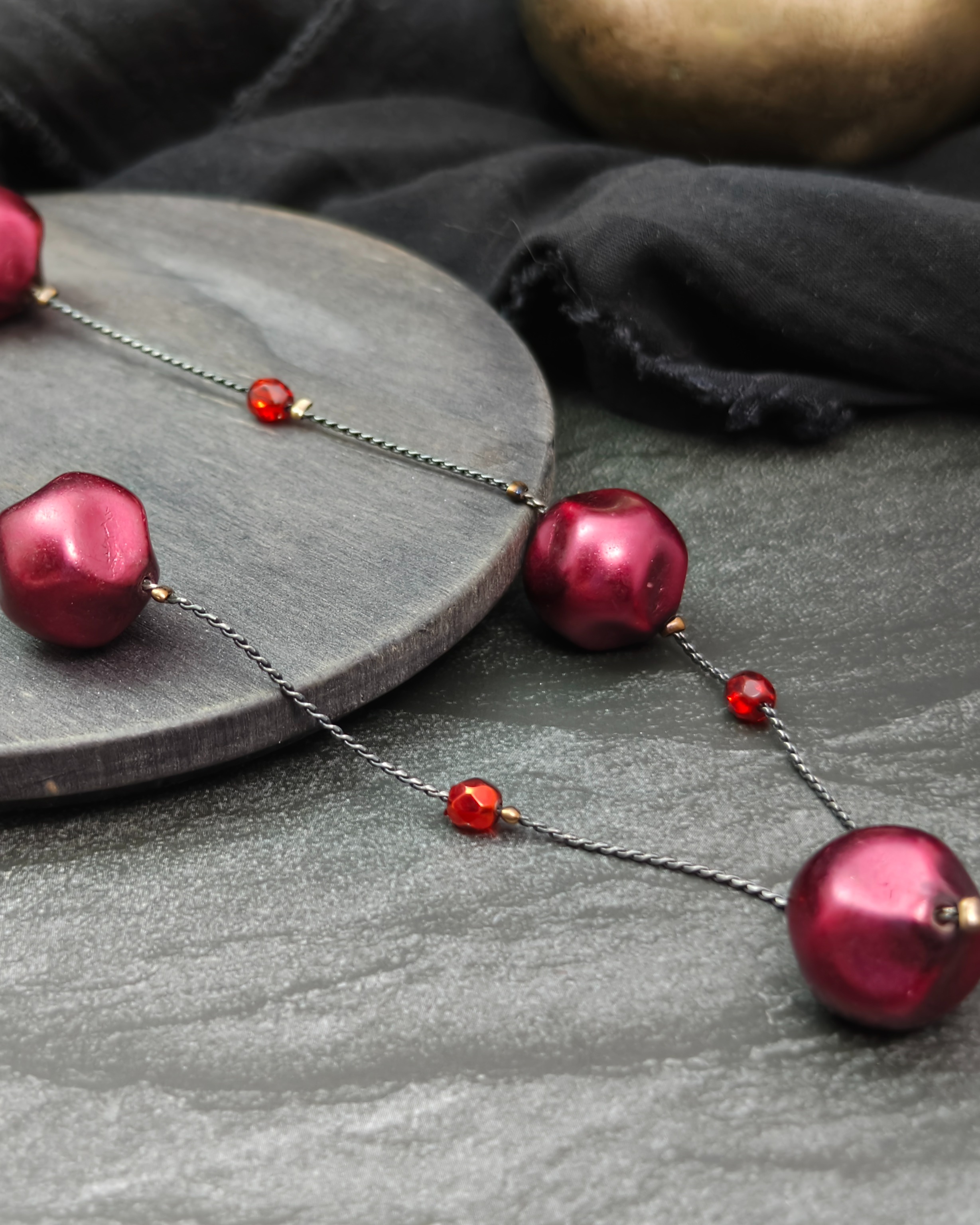 Coated glass bead necklace (alternate view)