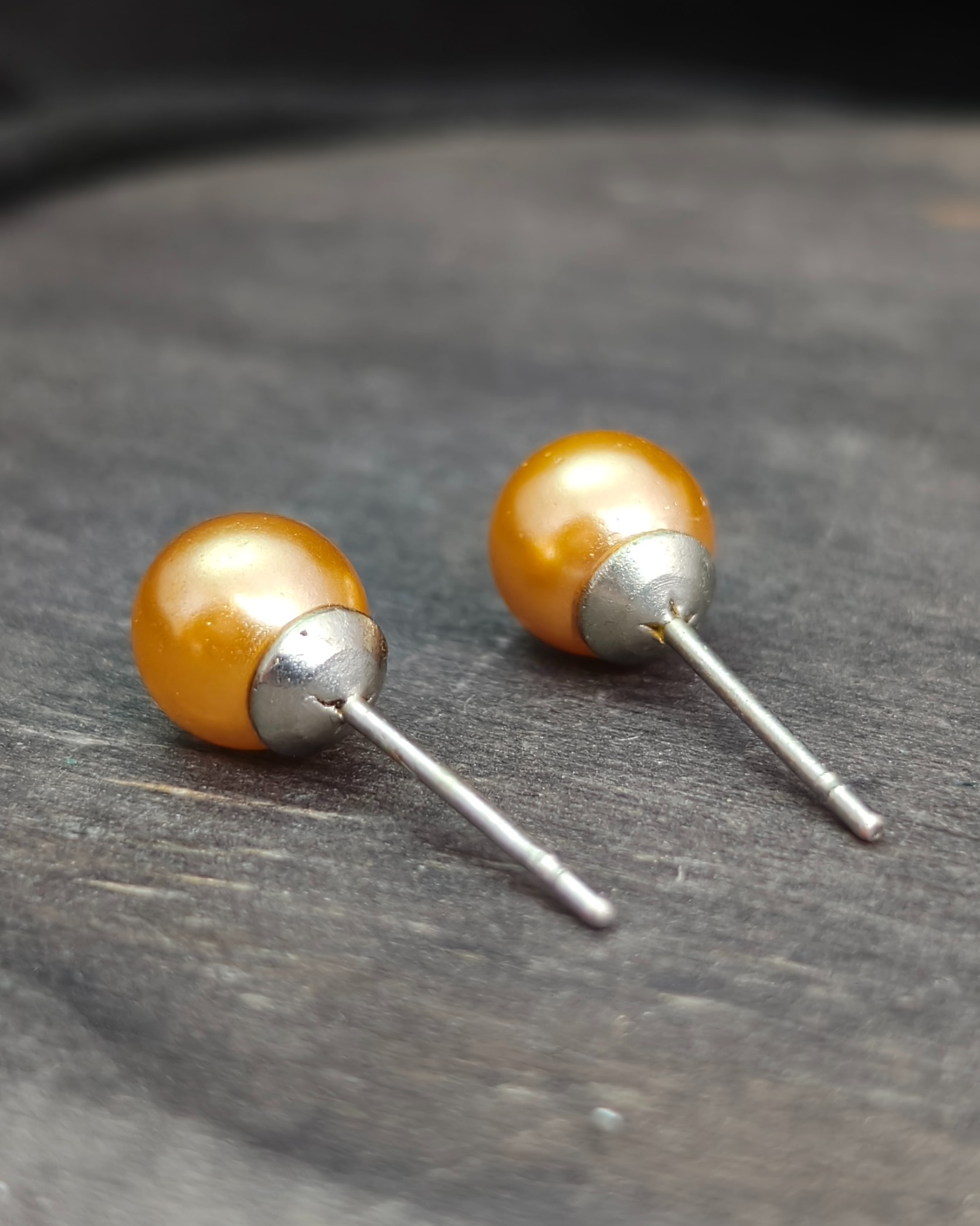 Vintage faux pearl earrings (alternate view)