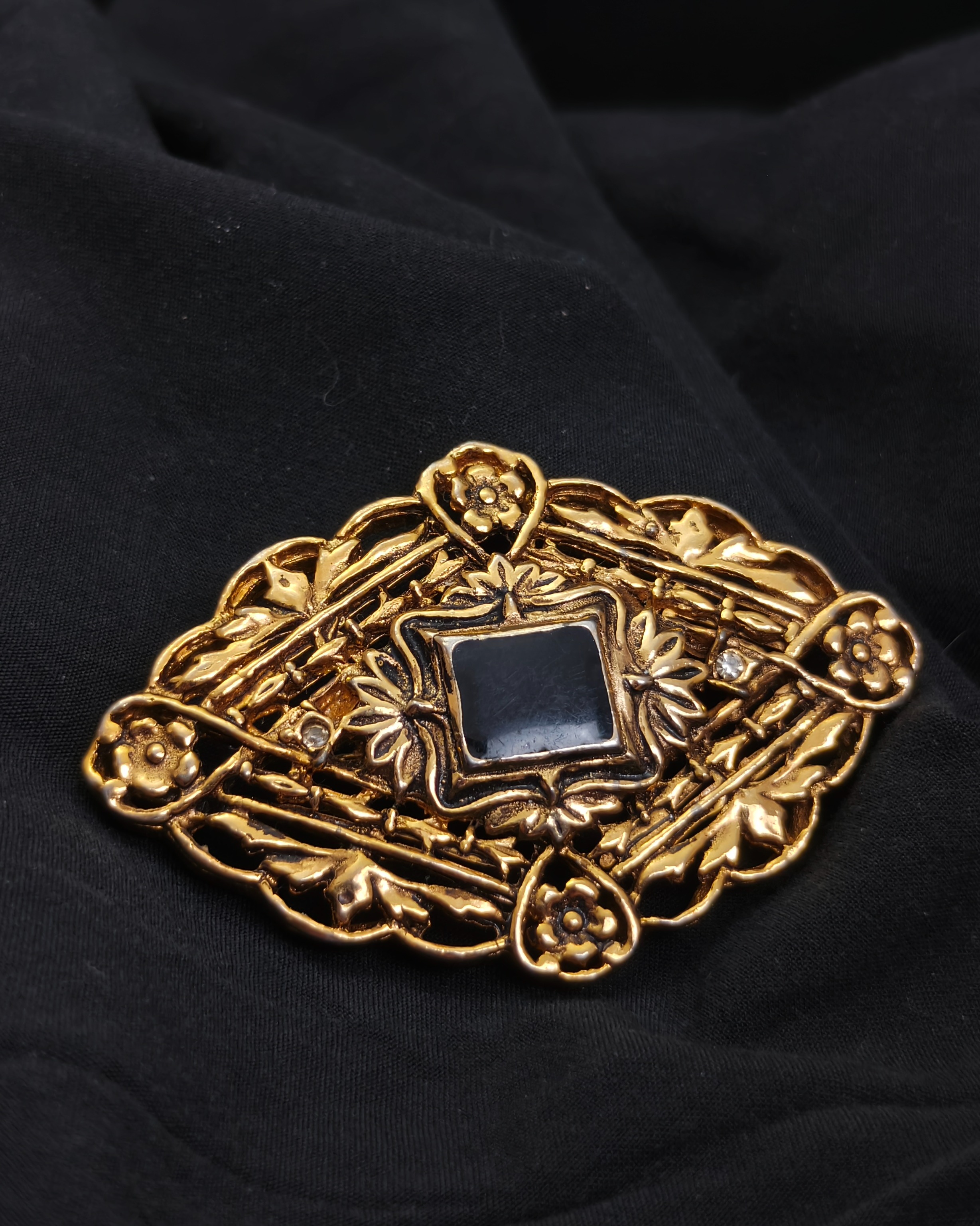 Gold Tone Neo-Baroque Brooch