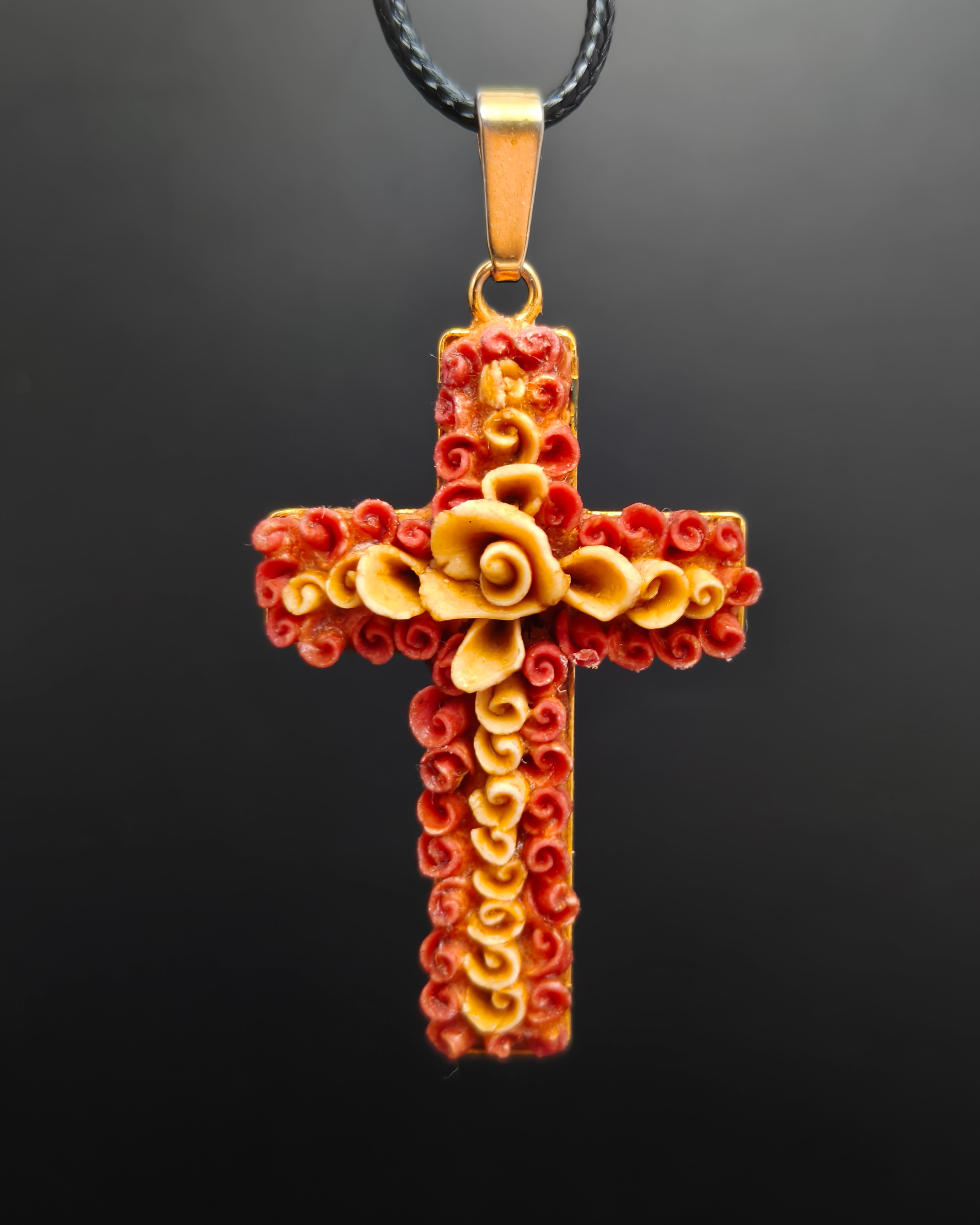 Breadcrumb rose cross pendant (c.1980)