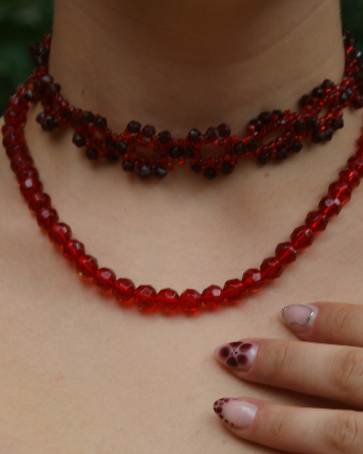 Vintage choker with Bohemian glass beads (alternate view)