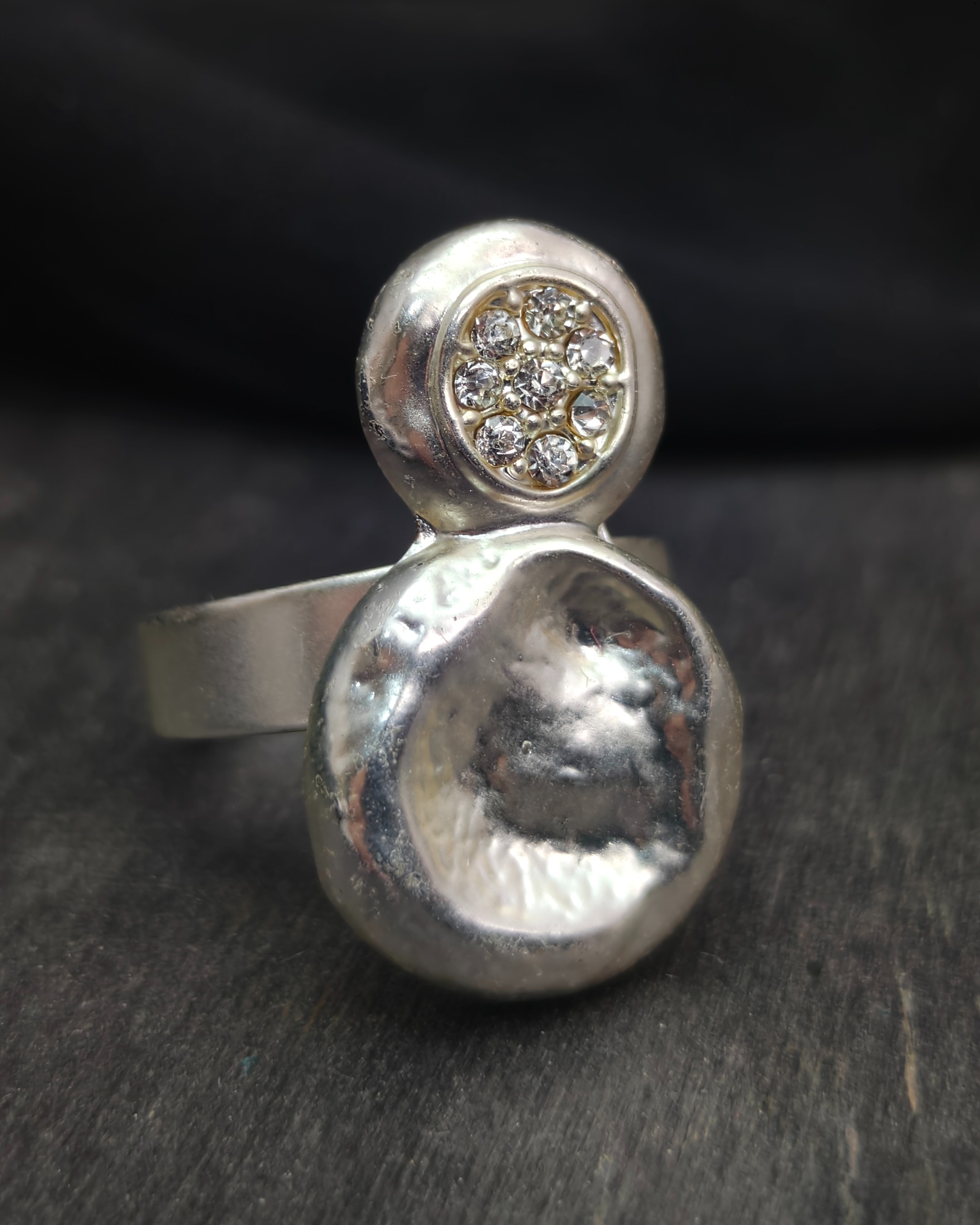 Adjustable ring with 925 silver plating and rhinestones