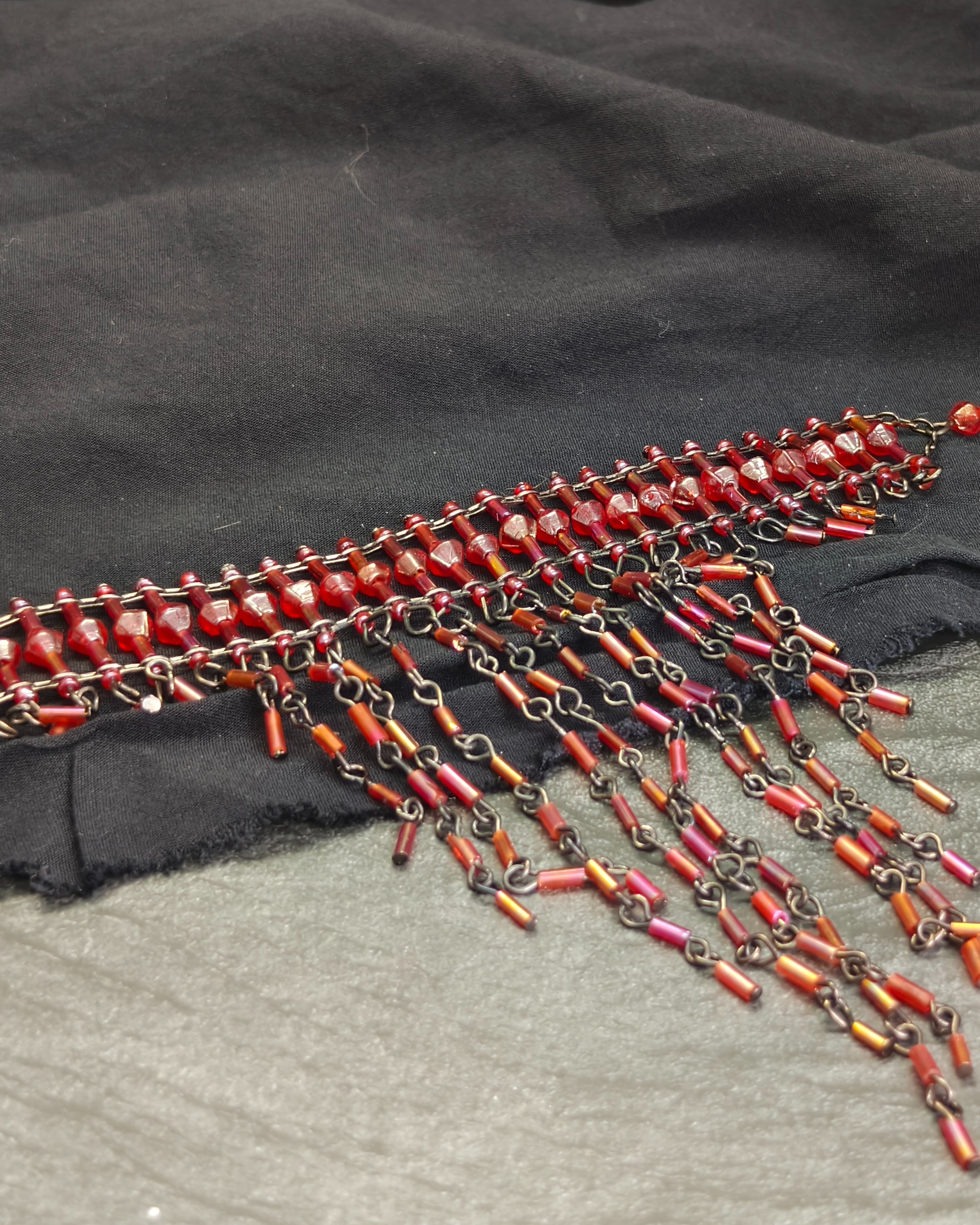 Y2K red beads choker